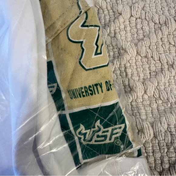 BNIP Kevin’s Fine Outdoor Gear & Apparel USF Buttondown Shirt - Picture 4 of 6